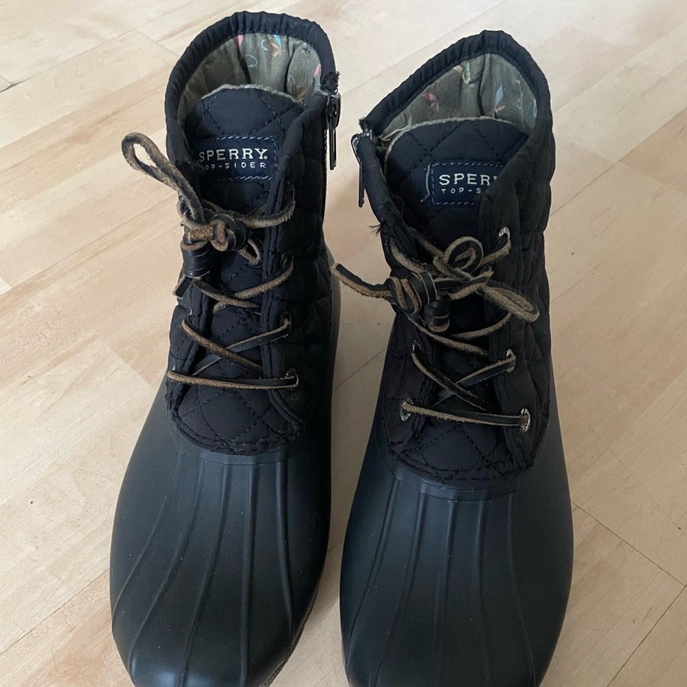 Sperry duck boots